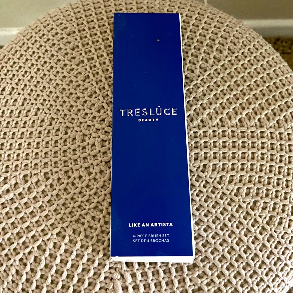 Treslúce Beauty Like an Artista 4-piece eyeshadow brush set